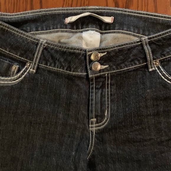 Brody Shorts - Picture 7 of 9